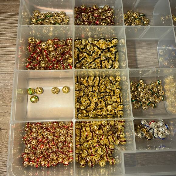 970 pcs, 6mm 8mm Gold Plated Filigree Rhinestone Crystal Beads, See Description - Picture 2 of 11